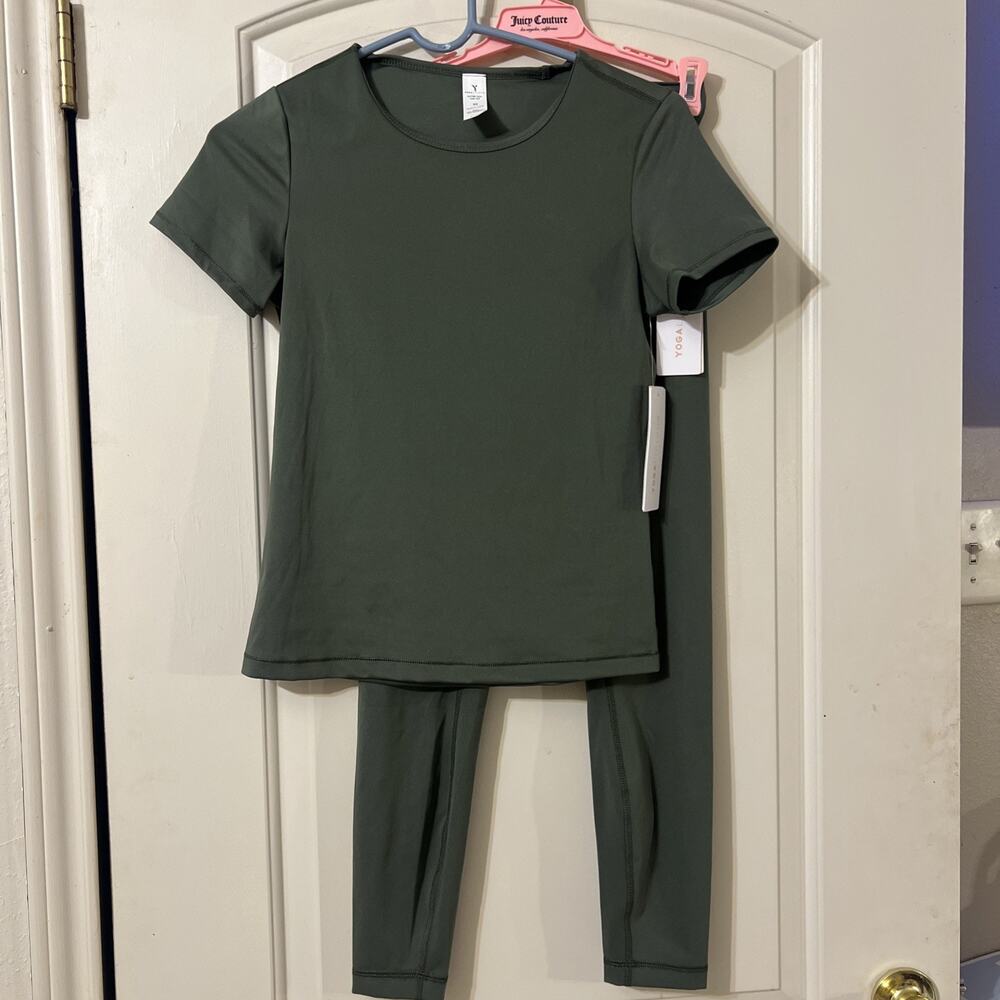 Womens XS Yogalicious Green T-Shirt Leggings 2 Piece Activewear Stretch Set